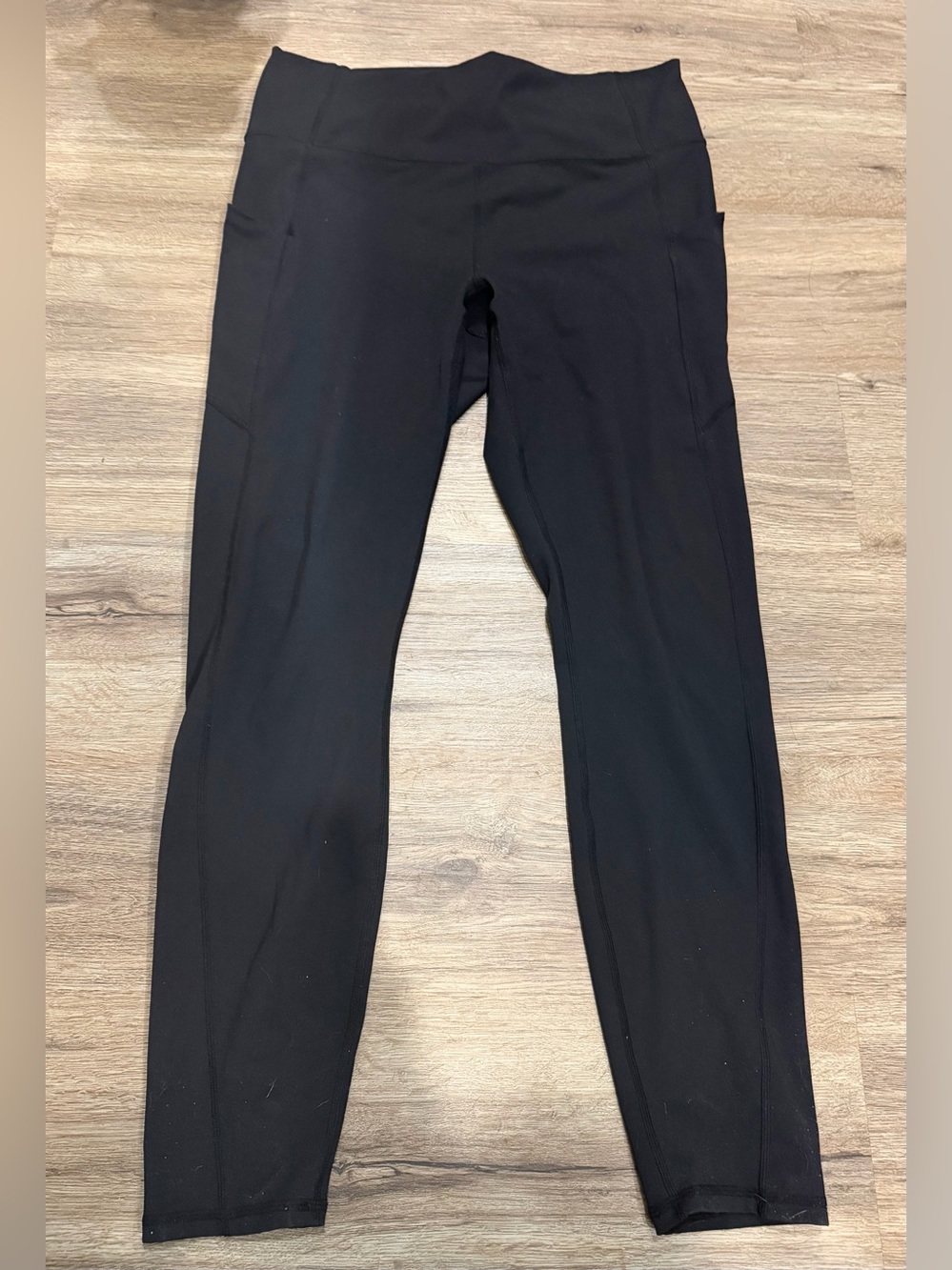 Fabletics Pure Luxe High Wasted Leggings with Pockets - size L